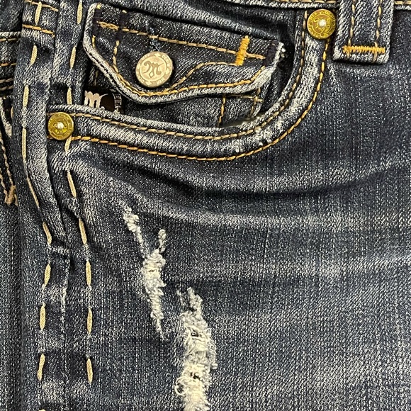 MEK Jeans - Picture 6 of 8